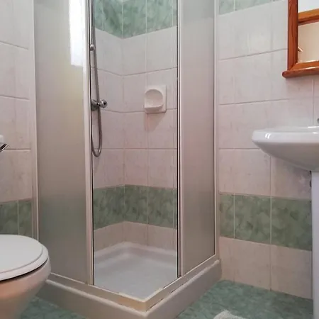 Apartament 2 Bedroom With Country Views *